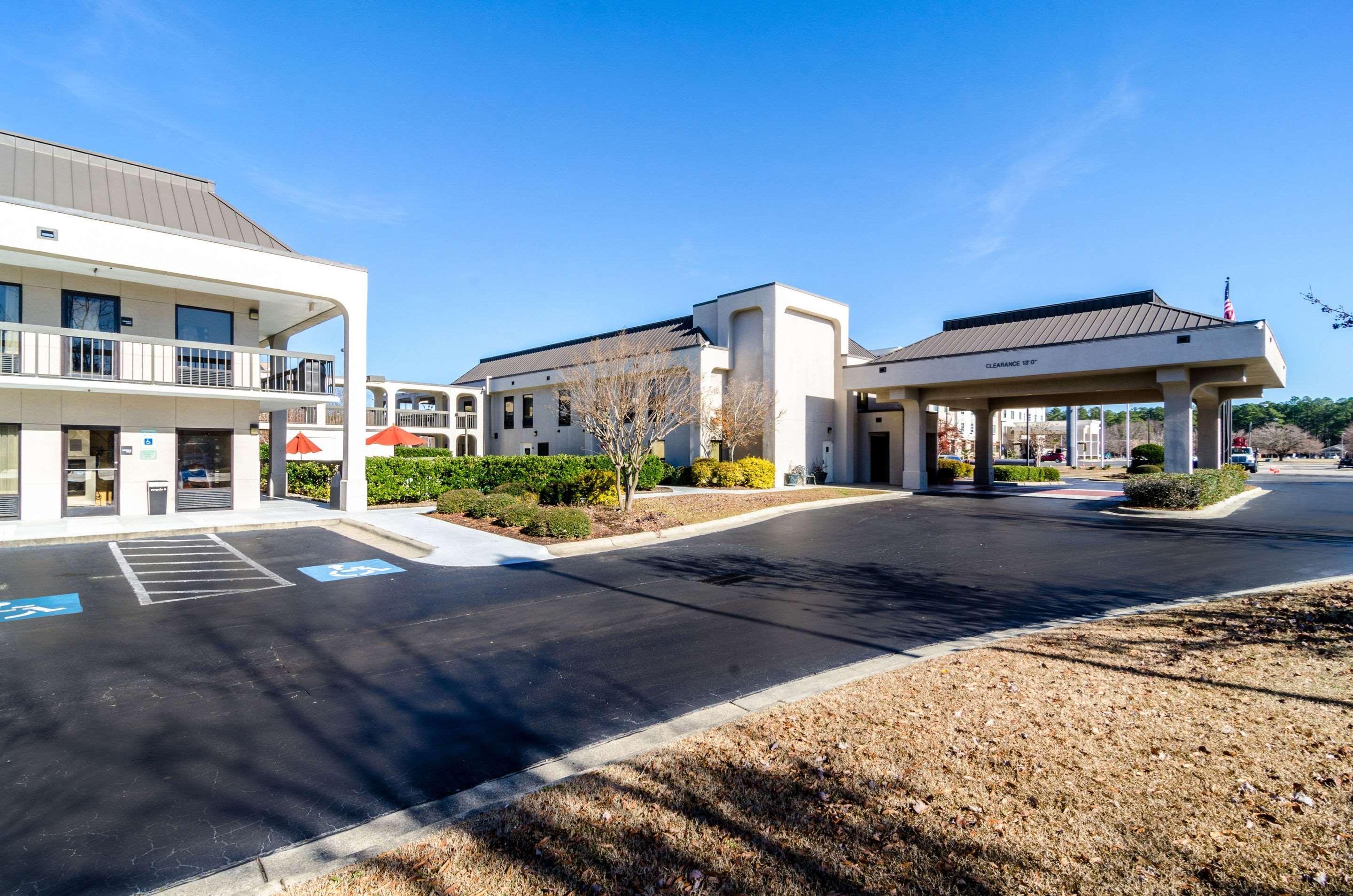Quality Inn Lumberton Exterior photo